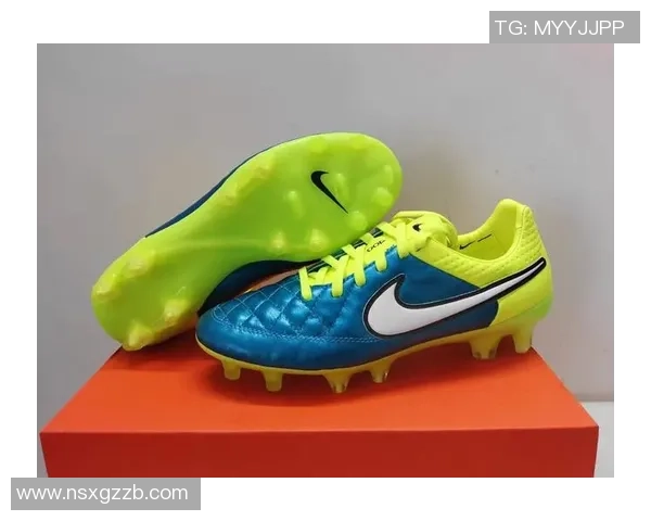 全球十大球星专属足球鞋大盘点 哪款最适合你的球场表现 全球十大球星专属足球鞋大盘点 哪款最适合你的球场表现