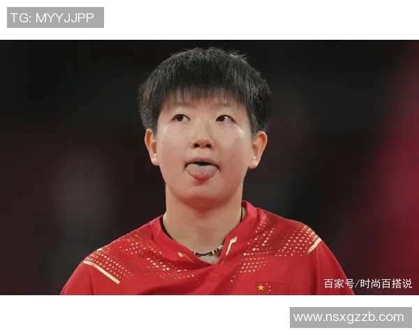 足球巨星双标现象解析从赛场表现到舆论反差的深层思考