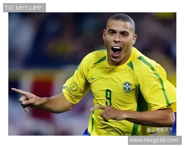 回顾足球历史传奇人物:那些闪耀过绿茵场的永恒经典老球星 回顾足球历史传奇人物:那些闪耀过绿茵场的永恒经典老球星