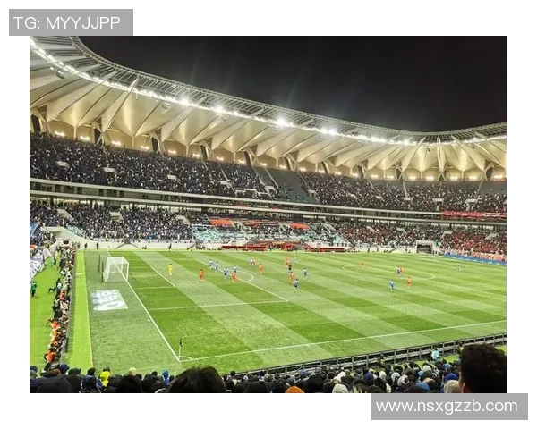 球星对抗赛引爆激情 球场内外的巅峰冲突与精彩瞬间